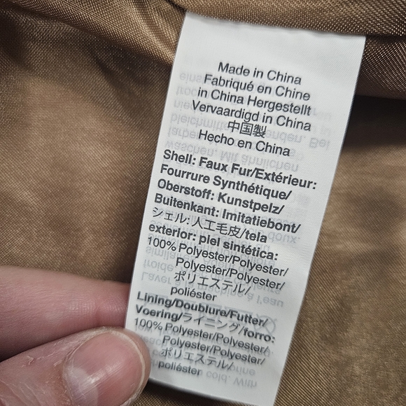 J Crew Women’s Plush Fleece Excursion Vest Size Medium Light Brown Cognac Teddy - Picture 7 of 10